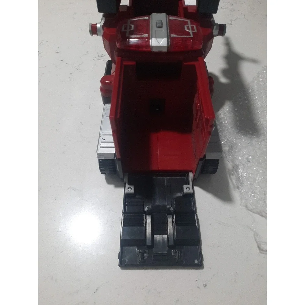 BANDAI Power Rangers Operation Overdrive Mission Response Vehicle 2007 Truck